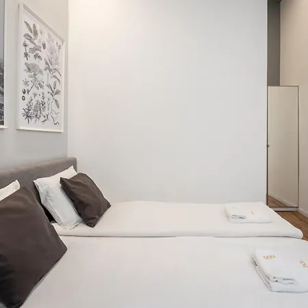 E32 - Oktogon Panorama Suite - Best Location - By Bqa Appartement Budapest